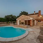 Rosemary Zadarvillas ヴィラ *