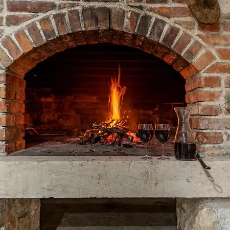 Rosemary Zadarvillas * Dracevac Ninski