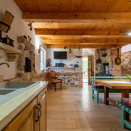 Rosemary Zadarvillas Villa