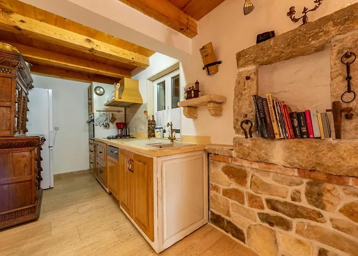 Rosemary Zadarvillas * Dracevac Ninski